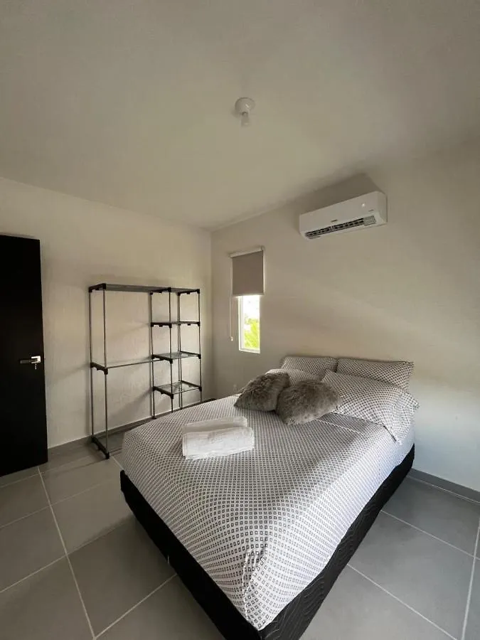 Departamento Familiar En Cancun Poligono Sur, A 25 Min De Las Playas Y 5 Min Del Santuario Desatadora De Nudos Apartment 0*,  Mexico