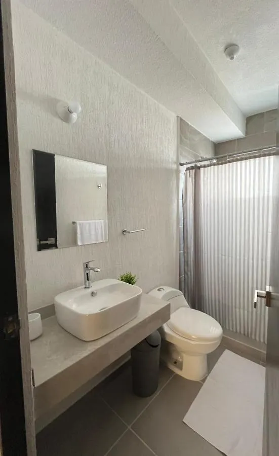 Departamento Familiar En Cancun Poligono Sur, A 25 Min De Las Playas Y 5 Min Del Santuario Desatadora De Nudos Apartment