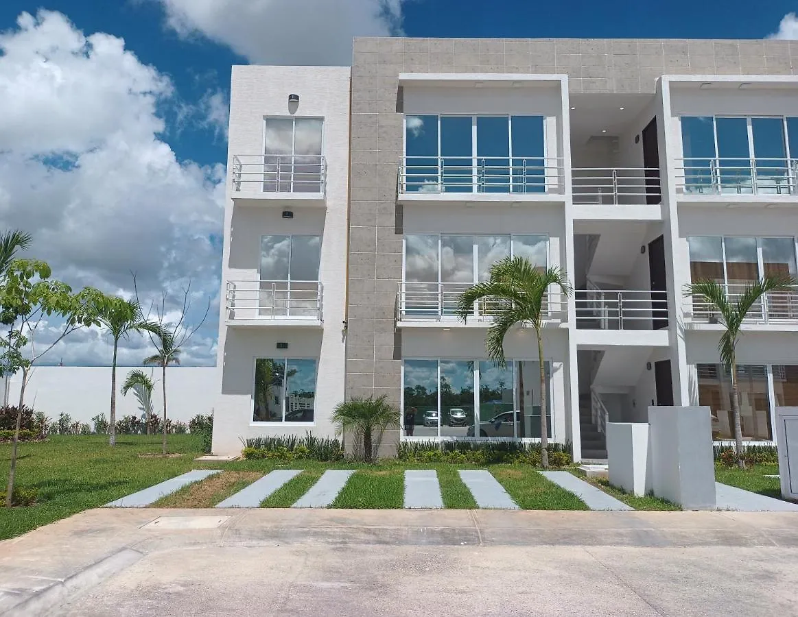 Departamento Familiar En Cancun Poligono Sur, A 25 Min De Las Playas Y 5 Min Del Santuario Desatadora De Nudos Apartment 0*,